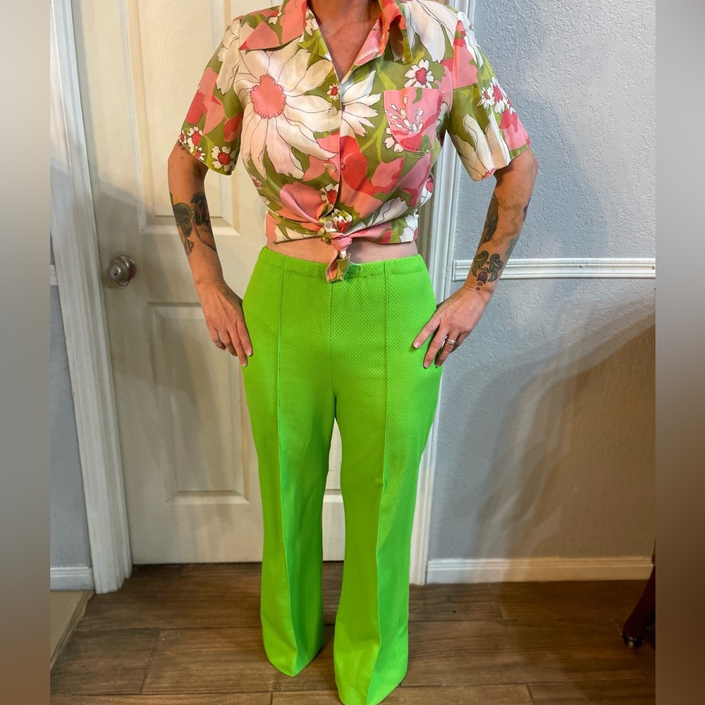 Retro Hippie Outfit OMG so GrOOvy!
